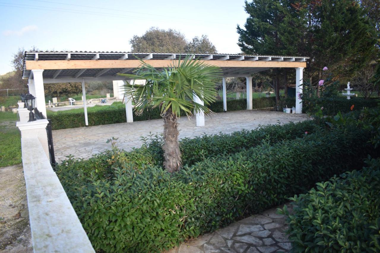 Villa Nefeli Агиос Георгиос Екстериор снимка